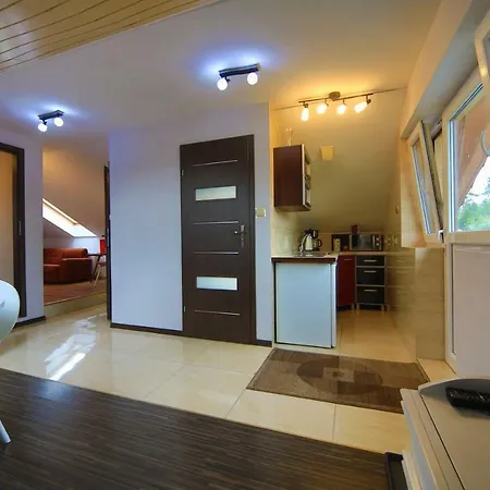 Pod Debami منزل للإقامة *