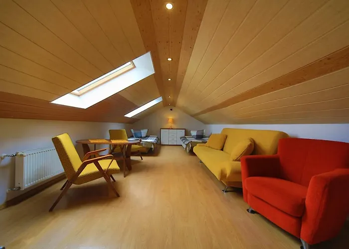 Pod Debami Homestay szállás *